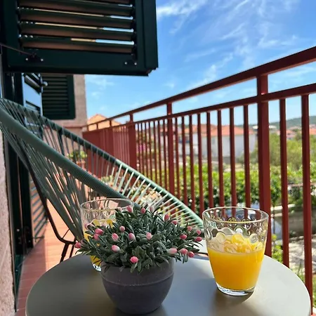 With Parking Space Jezera, Murter - 23480 Lägenhet *