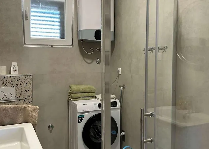 With Parking Space Jezera, Murter - 23480